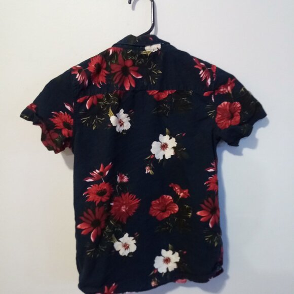 Boy’s Floral Button-Down Dress Shirt (Size 11-12 years) - Gently Used - Picture 3 of 3